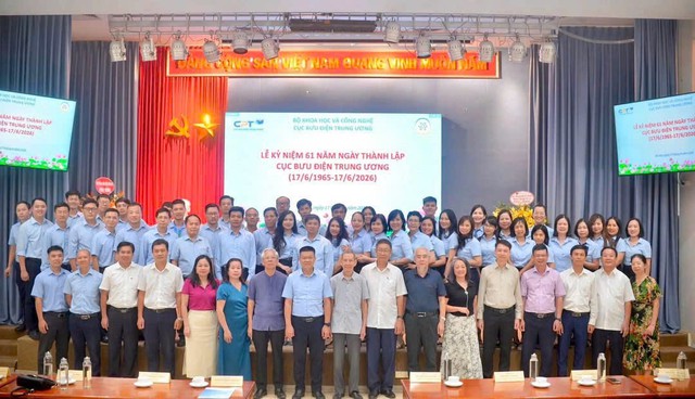 61 NĂM VỮNG MẠCH KẾT NỐI, DẪN LỐI TƯƠNG LAI - Ảnh 1.