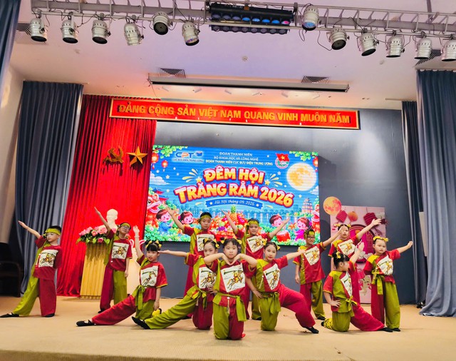 Cục Bưu điện Trung ương tổ chức chương tr&igrave;nh "Đ&ecirc;m hội Trăng rằm 2026" cho thiếu nhi - Ảnh 15.